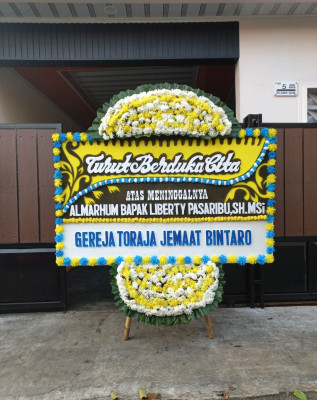 Papan Bunga Duka di Ranca Bango