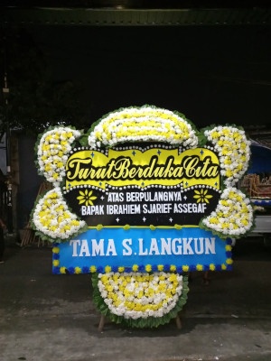 Papan Bunga Duka di Ranca Bango